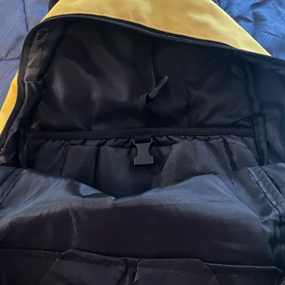 Yellow Pikachu Backpack - Picture 3 of 4